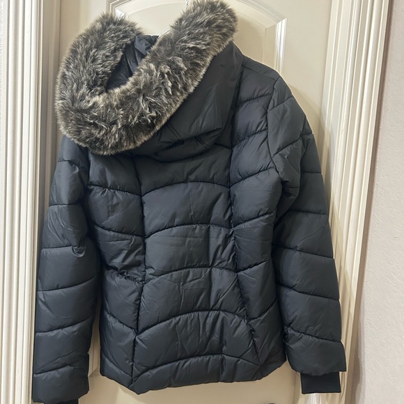 Ymi Jacket - Picture 2 of 3